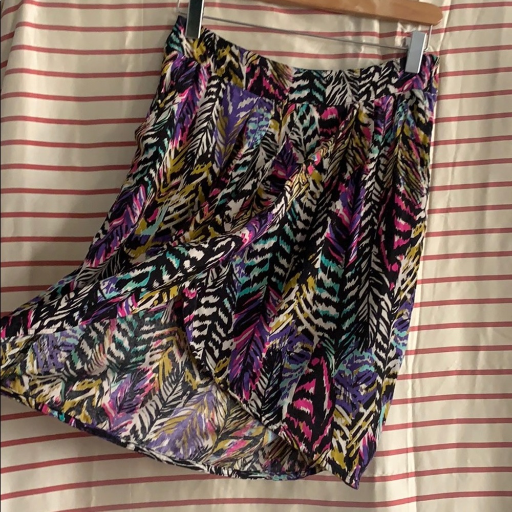 Patterned skirt - Picture 3 of 4